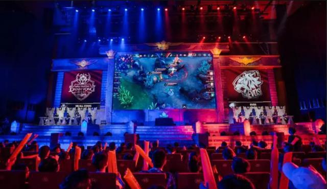 流言四起 流言四起