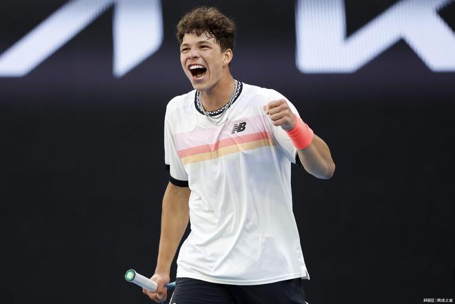 他需要在比 他需要在比